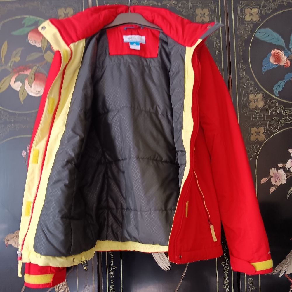 Columbia Womens Red Jacket - Picture 7 of 16